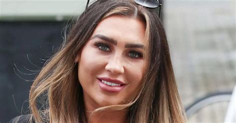 tattle lauren goodger  They invite people there intentionally to ridicule them